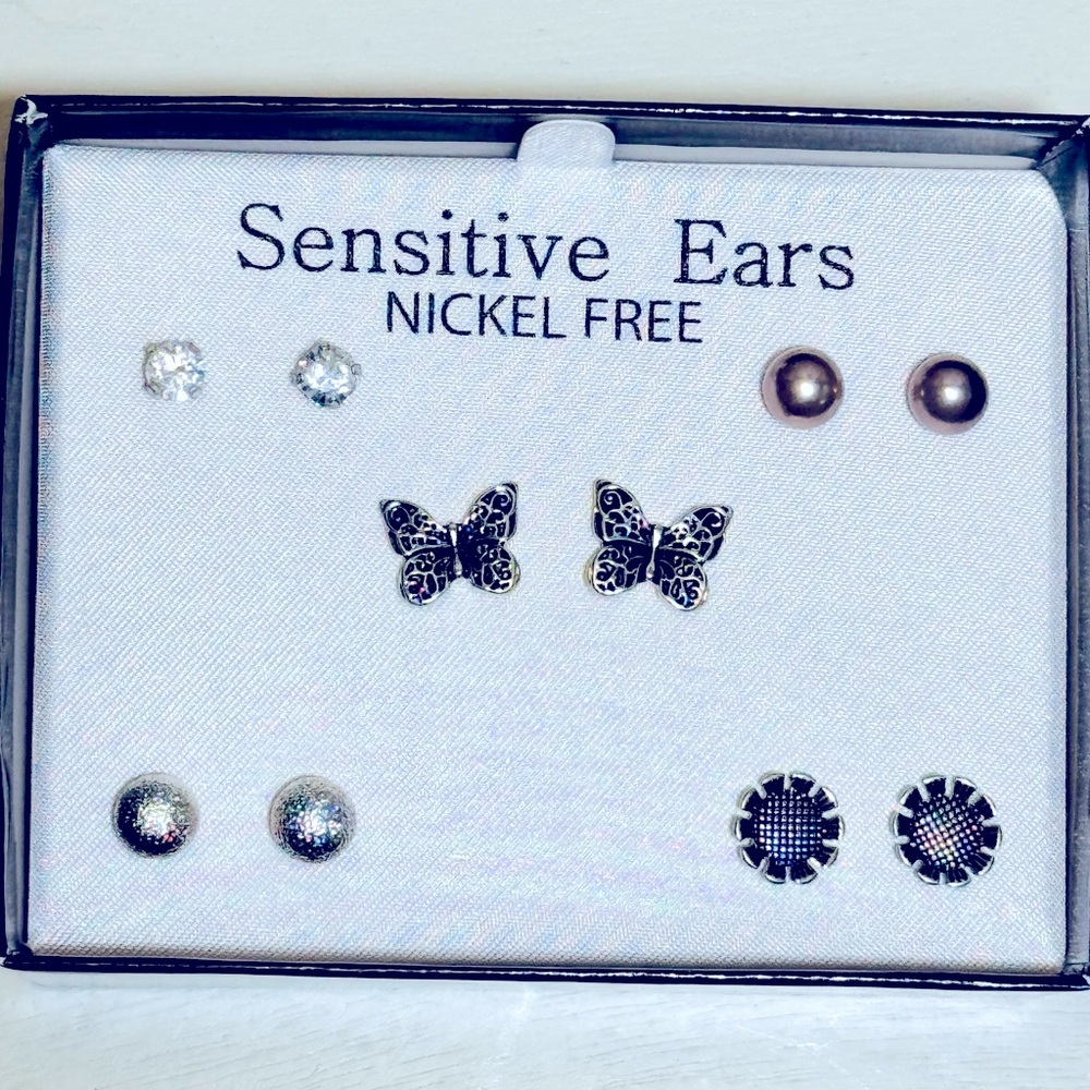 Sensitive Ears Stud earrings 5 pair NIB